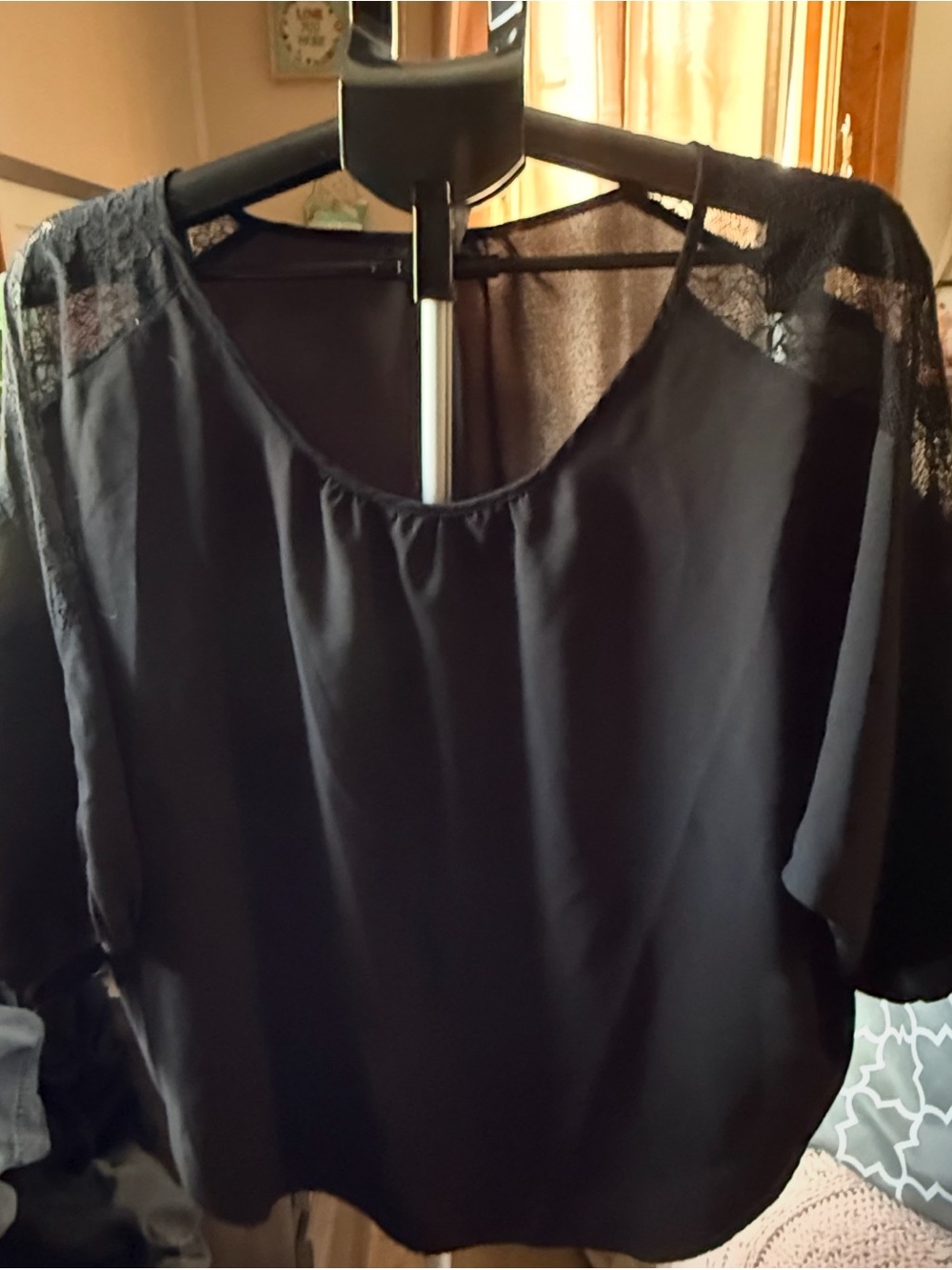 Old Navy Black Lace Shoulder Women's Blouse L dolman sleeve